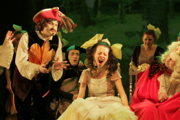 TEATR LUDOWY